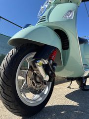 Vespa GTS 300 2020 Full extra HPE 300-thumb-2