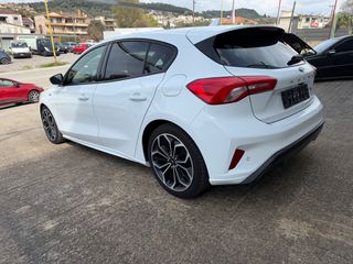 Ford Focus 2018 ST LINE X 1.5-thumb-5