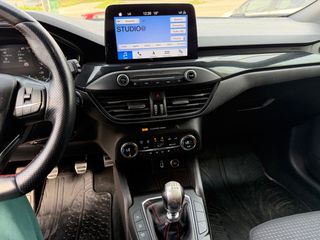 Ford Focus 2018 ST LINE X 1.5-thumb-8