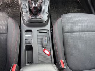 Ford Focus 2018 ST LINE X 1.5-thumb-10