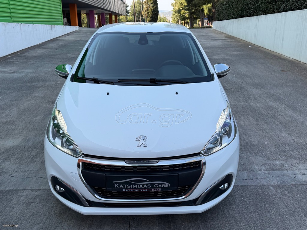 Peugeot 208 2019 1.2 PURETECH 82 ALLURE