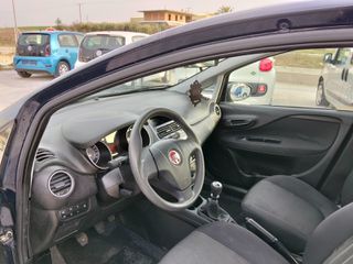 Fiat Punto 2016 1.4 8V Natural Power!-thumb-3