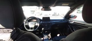 Ford Focus 2018 St line-thumb-15