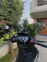 Piaggio Beverly 350 2018-thumb-1
