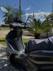 Piaggio Beverly 350 2018-thumb-8