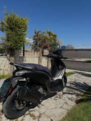 Piaggio Beverly 350 2018-thumb-2