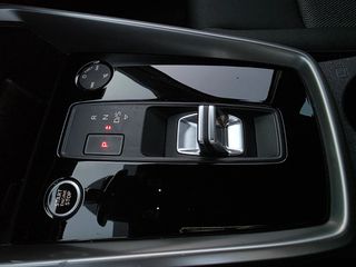 Audi A3 2020 "DESIGN"35ΤFSI-150PS"Mild Hybrid"Stronic F1!!!-thumb-79