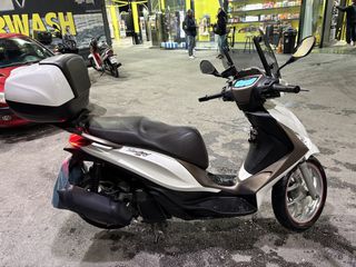 Piaggio Medley 150 2021-thumb-3