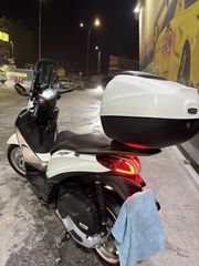 Piaggio Medley 150 2021-thumb-7