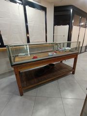 Τραπέζι βιτρίνα ζαχαροπλαστείου / φούρνου για βουτήματα