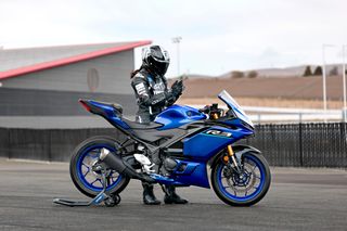 Yamaha YZF-R3 2026 ΕΤΟΙΜΟΠΑΡΑΔΟΤΗ! ΜΕ 10% ΕΩΣ 84 ΜΗΝΕΣ ΕΞΟΦΛΗΣΗ ΔΩΡΕΑΝ 3ος ΧΡΟΝ-thumb-7