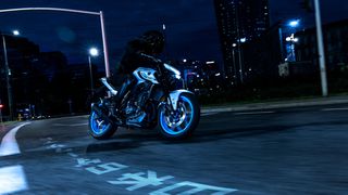Yamaha MT-03 2026 ΕΤΟΙΜΟΠΑΡΑΔΟΤΗ  10% ΕΠΙΤΟΚΙΟ ΕΩΣ 84 ΜΗΝΕΣ ΔΩΡΕΑΝ 3ος  ΧΡΟΝΟΣ-thumb-5