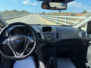 Ford Fiesta 2016-thumb-11