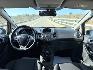Ford Fiesta 2016-thumb-18