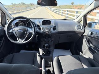 Ford Fiesta 2016-thumb-19