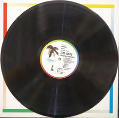 TOM WAITS - SWORDFISHTROMBONES-thumb-5