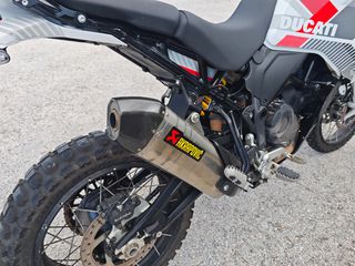 Ducati DesertX 2023-thumb-9
