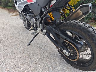 Ducati DesertX 2023-thumb-10