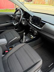 Kia Stonic 2023-thumb-7