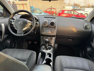 Nissan Qashqai 2012 1.6 DCI 131-thumb-9