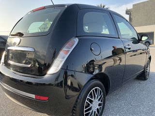 Lancia Ypsilon 2008-thumb-8