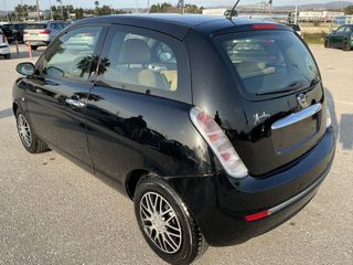 Lancia Ypsilon 2008-thumb-12