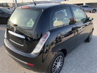 Lancia Ypsilon 2008-thumb-7