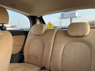Lancia Ypsilon 2008-thumb-15