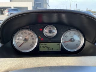 Lancia Ypsilon 2008-thumb-24