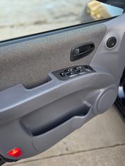 Hyundai Matrix 2006-thumb-21