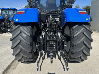 Τρακτέρ New Holland 2017 T7225 AUTO COMMAND-thumb-9