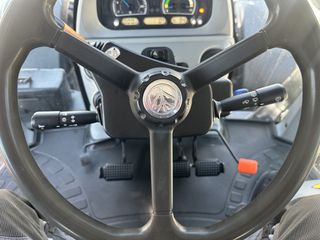 Τρακτέρ New Holland 2018 T210 SW-thumb-37