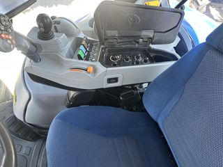 Τρακτέρ New Holland 2018 T210 SW-thumb-34