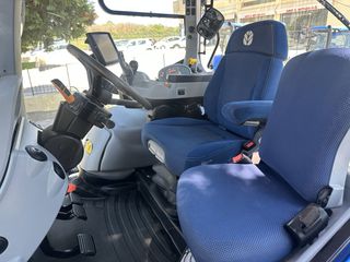 Τρακτέρ New Holland 2018 T210 SW-thumb-31