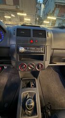 Volkswagen Polo 2002-thumb-10