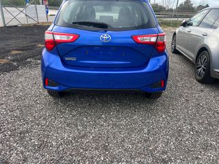 Toyota Yaris 2018-thumb-4