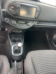 Toyota Yaris 2018-thumb-7