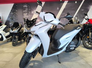 Honda SH 150i 2026 SMART TOP BOX ΑΤΟΚΑ-thumb-4