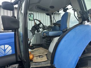 Τρακτέρ New Holland 2009 τ6070-thumb-43