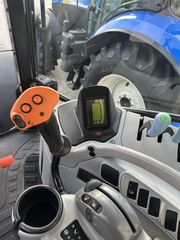 Τρακτέρ New Holland 2009 τ6070-thumb-34
