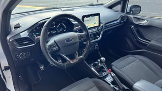 Ford Fiesta 2018 ST-LINE CARMAX-thumb-5
