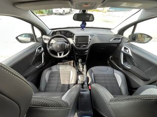 Peugeot 2008 2016-thumb-4