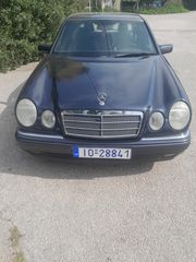 Mercedes-Benz E 200 1996 ELEGANCE Ιστορικο