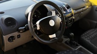 Volkswagen Beetle 2001-thumb-5
