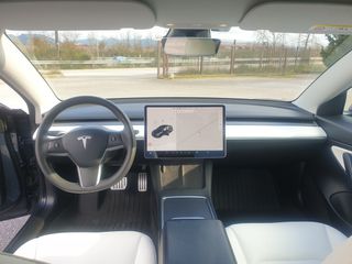 Tesla Model 3 2021 Performance-thumb-11