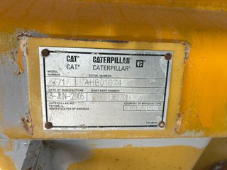 Μηχάνημα CAT 2006-thumb-12