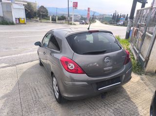 Opel Corsa 2011-thumb-5