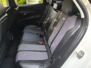 Peugeot 3008 2018 1.5 BLUEHDI 130 ALLURE PLUS EAT8-thumb-26