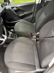 Peugeot 208 2017 1.6 BLUEHDI 75 ACTIVE-thumb-24