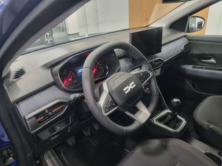 Dacia Sandero 2026 Stepway Expression TCE 110-thumb-2